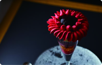 夜パフェ専門店 モモブクロ
